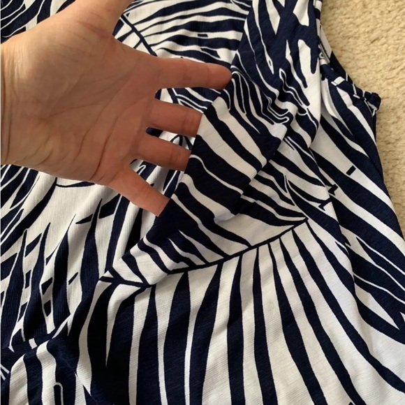 Soft Surroundings Sleeveless Botanical Pattern Blouse- Sz Small - Picture 13 of 13